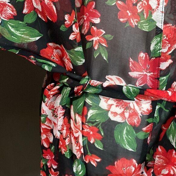 Forever 21 Sheer Rose Robe Kimono Belted Swim Cover Up - Picture 4 of 10